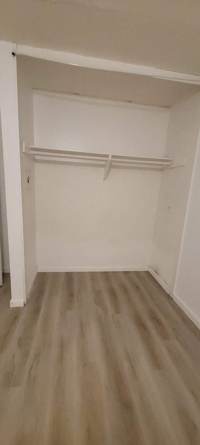 Photo - 5920 Streamview Dr Unidad 4