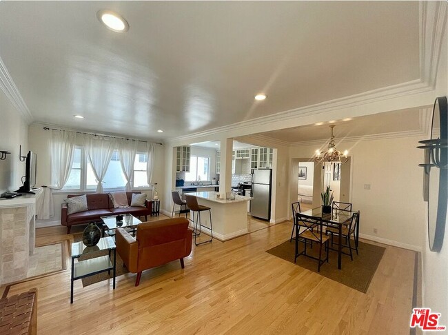 Building Photo - 1030 4th St Unit E Rental