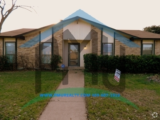 Building Photo - AVAILABLE NOW! Lovely 3-bedroom, 2-bathroo... Rental