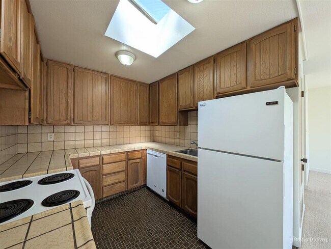 Photo - 2414 Pine St Unidad 301