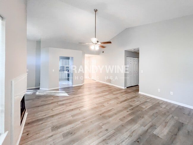 Photo - 4400 Westchester Ct