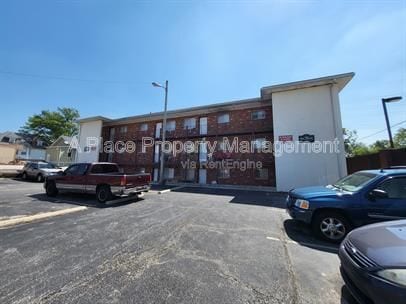 Building Photo - 2625 S Big Bend Blvd Unit Apt 6