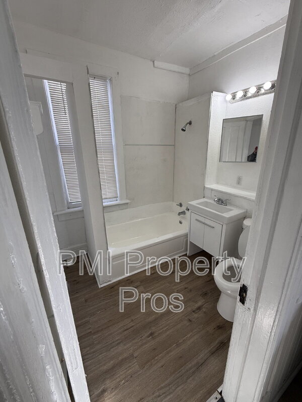 Photo - 2630 N 24th Pl