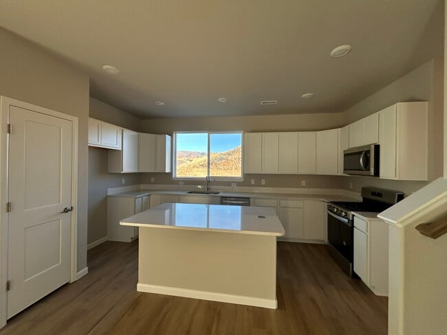 Photo - 2790 Soleil Hts