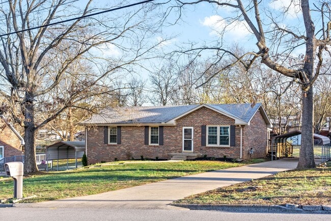 Photo - 3 Bedroom Home for Rent in St. B!
