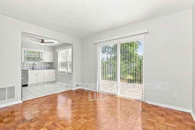 Photo - 1 Periwinkle Ln