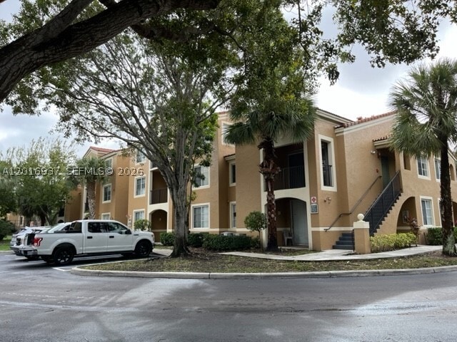 8000 N Nob Hill Rd Unit 206