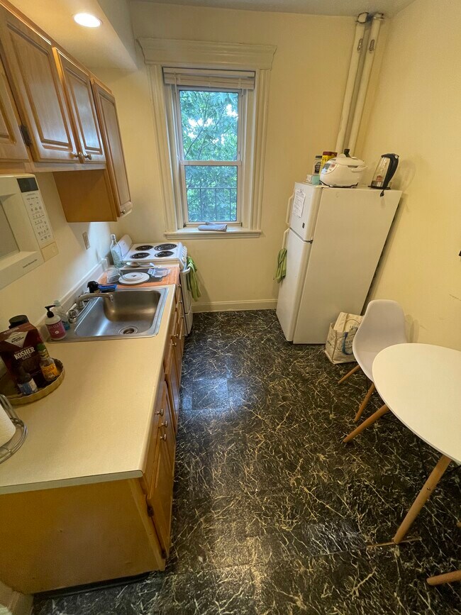 Photo - 82 Peterborough St Unit 22