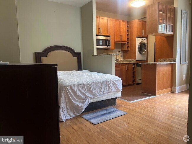 Building Photo - 6645 Georgia Ave NW Unit 101 Rental