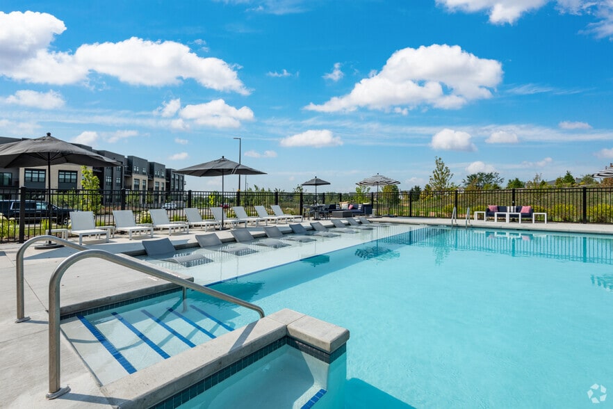 Pool & Outdoor Lounge Area | Velo Village | Apartment in Franklin WI