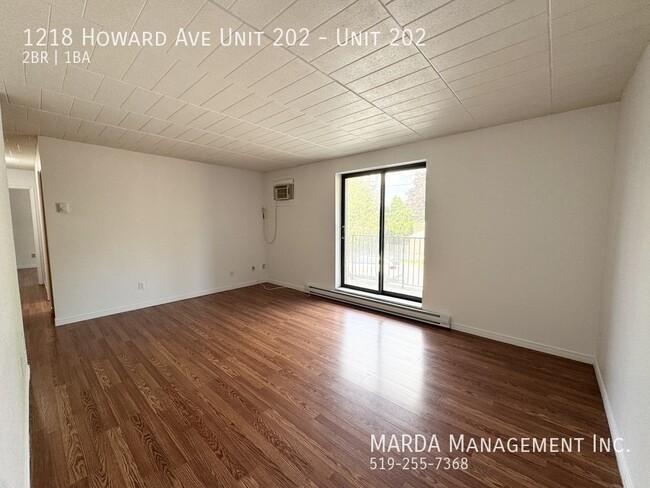 Photo - SPACIOUS 2 BED/1BATH W/ BALCONY ON HOWARD & GILES + HYDRO Unit 202