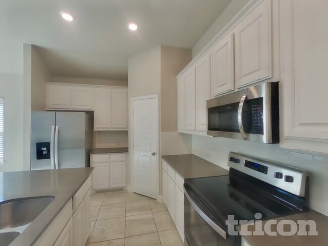 Photo - 1340 Beach Dr