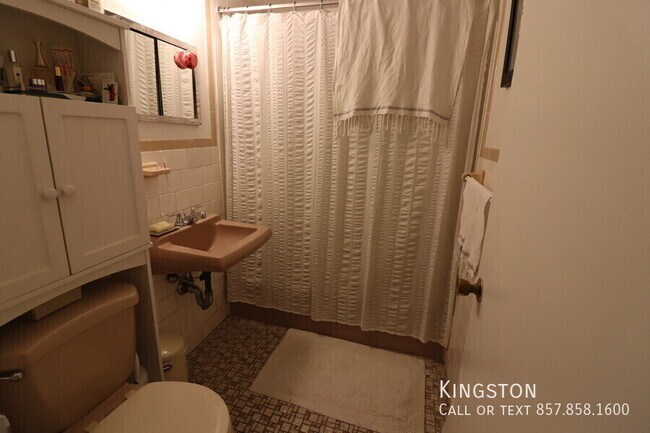 Photo - 15 Walbridge St Unidad 34R