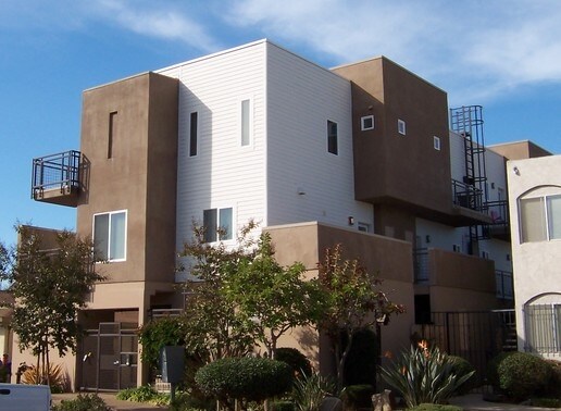 Photo - Lauretta Street Apartments