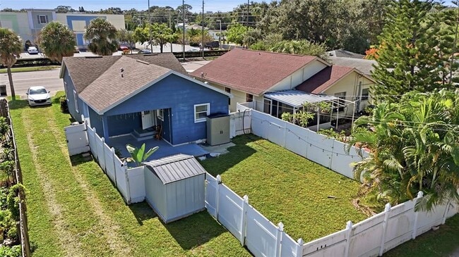 Photo - 469 38th Ave N