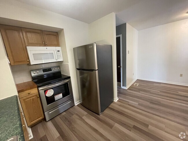 Building Photo - 6513-6515 Walnut Ridge Unit 6515 Rental