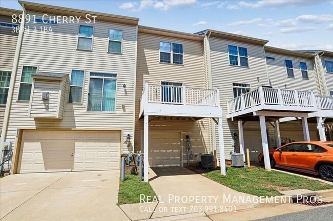 Photo - 8891 Cherry St