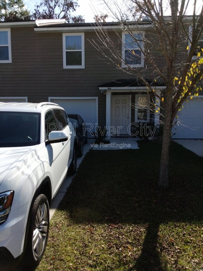 Photo - 7608 Rain Forest Dr N