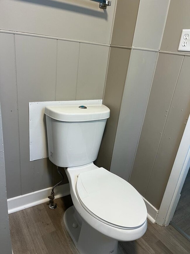 Photo - 2415 S 10th St