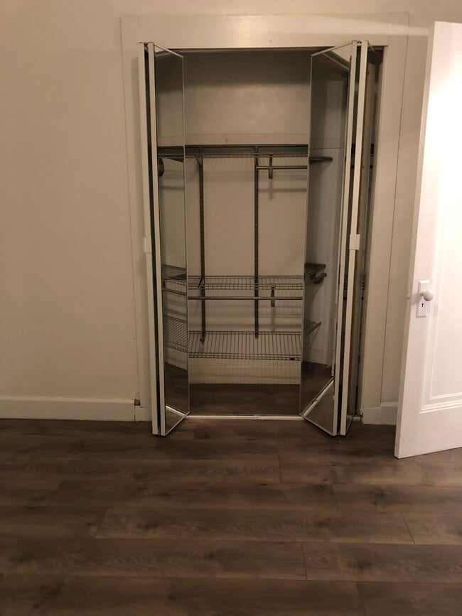 Photo - 12113 Craven Ave