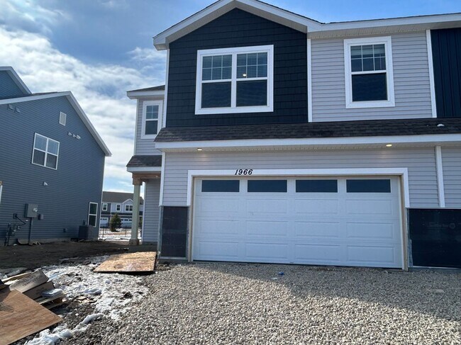 Photo - 1966 Highview Ter