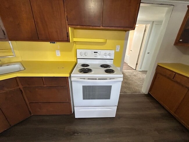 Photo - 5 Bed - 1.5 Bath Single Family Home in Lorain