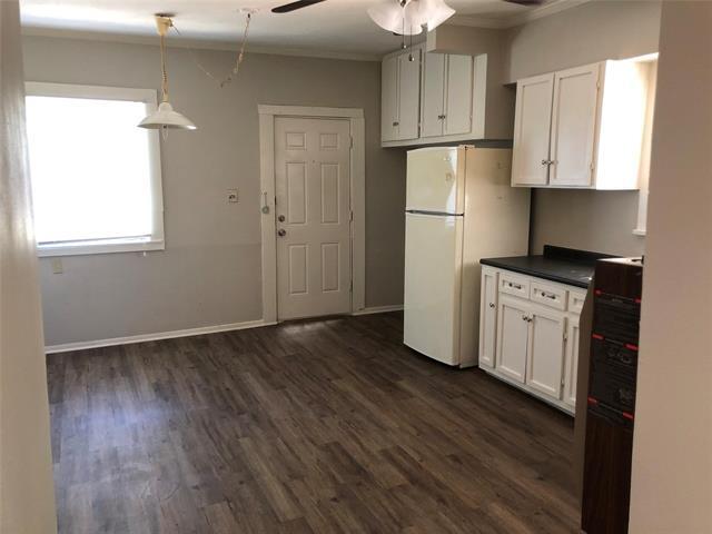 Photo - 824 Beech St