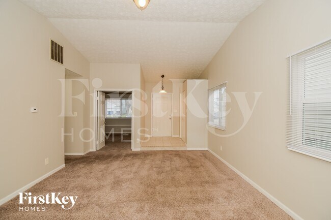 Photo - 11039 Wismar Dr