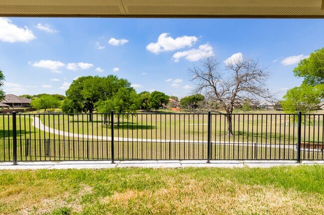 Photo - 7026 Chimney Hill Dr