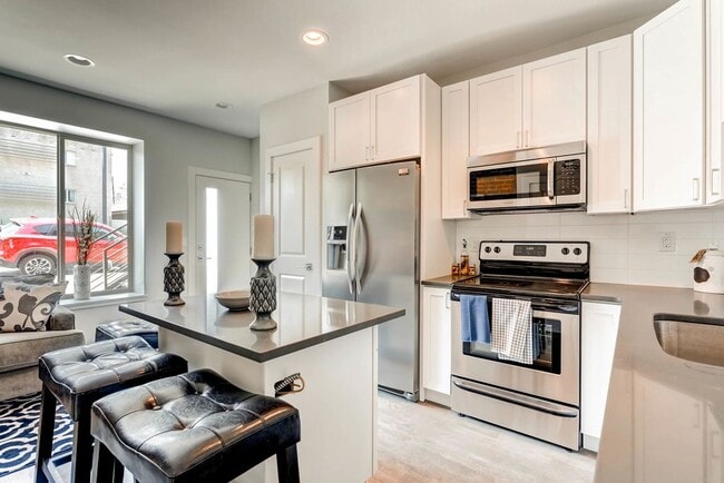 Photo - 3108 Vallejo St Townhome
