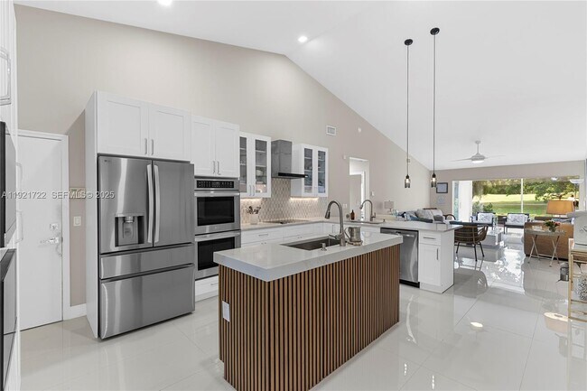 Photo - 19648 Back 9 Dr