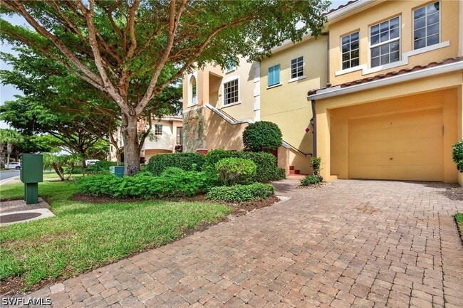 Building Photo - 8701 Piazza Del Lago Cir Unit 202