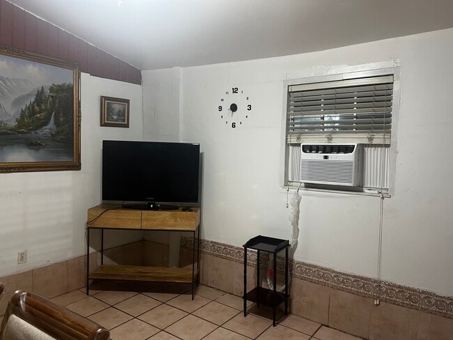 Photo - 150 NW 58th Ave