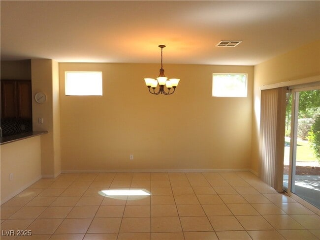 Building Photo - 2211 Waterton Rivers Dr
