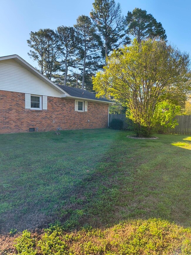 Photo - 1202 Rickwood Rd