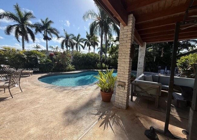 Building Photo - 13280 SW 103rd Terrace