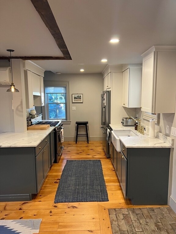 Photo - 32 Buffum St