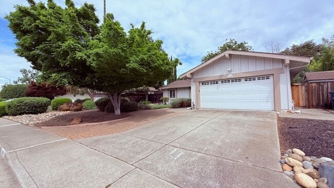 Building Photo - Charming 3BD/2BA, Single-Story, Ranch-Style Home in Broadmoor Area of San Ramon- Available NOW!