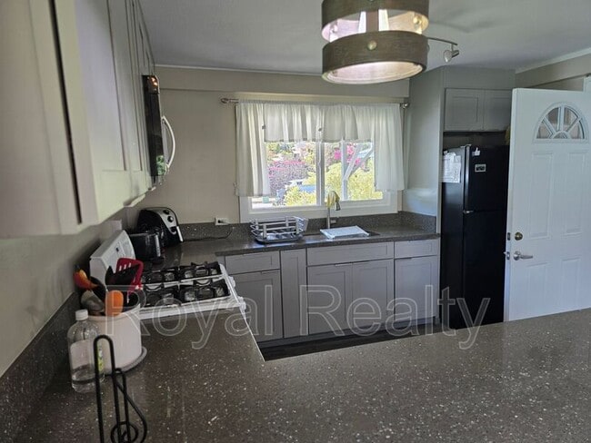 Photo - 286 Auwaiolimu St