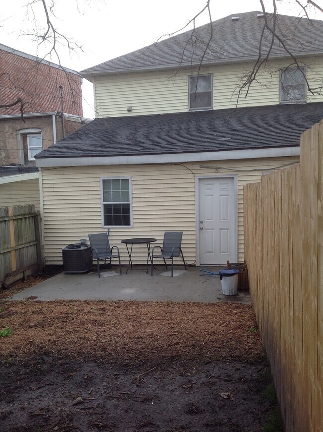 Photo - DOWNTOWN LAFAYETTE Unit 1023