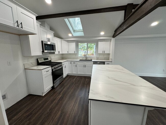 Photo - 10054 SW 35th Ave