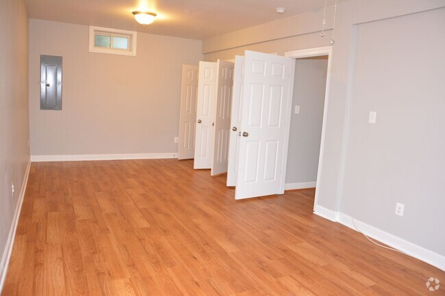 Building Photo - 203 Winter Walk Dr Rental