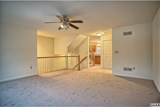 Photo - 479 Waterleaf Court