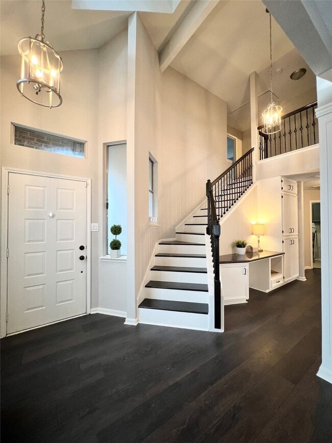 Photo - 5 Spurwood Ct