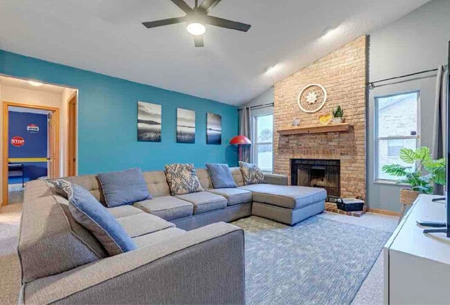 Photo - 4305 Windover Way