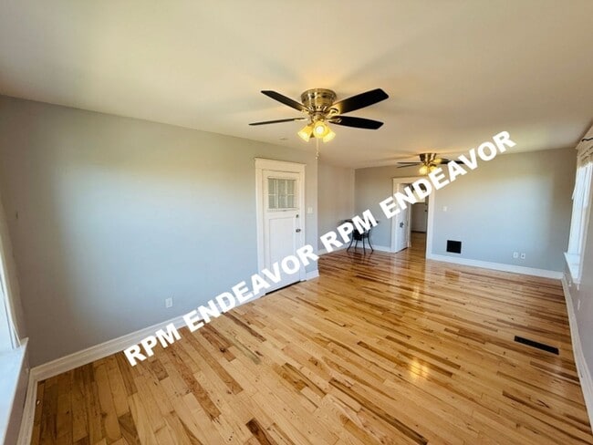 Photo - 2300 Allen Ave Unit 2300 Allen Ave. 2W