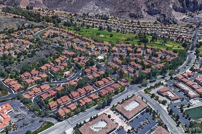 7037 Paseo Encantada