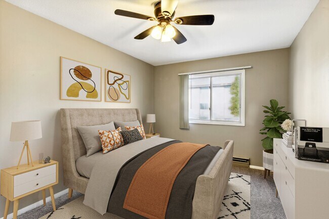 Photo - West End Trails - 1400 Douglas