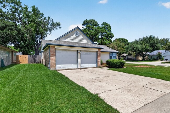 14002 Kathi Lynn Ln