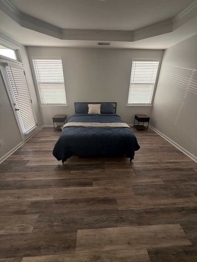 Building Photo - 15012 Savannah Hall Dr